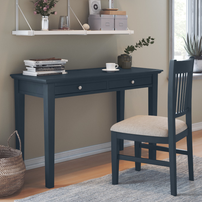 Office and warehouse - December-January schedule