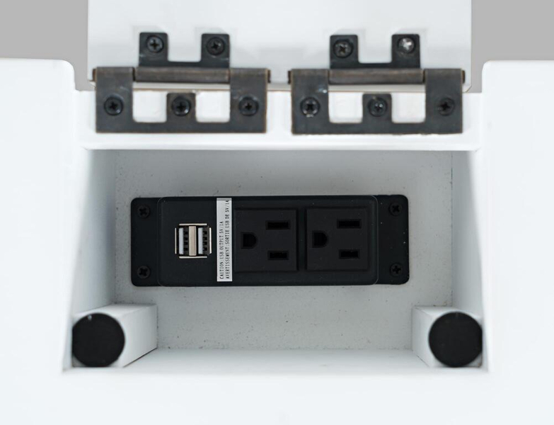 Avola AV2025-30W Desk + AV2025-340W Chair