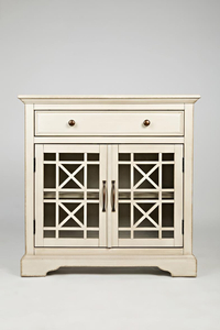 Avola AV675-32 Sideboard