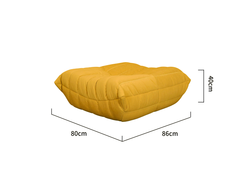 Set Nua N23-14 Armchair + Nua N22-14 Ottoman