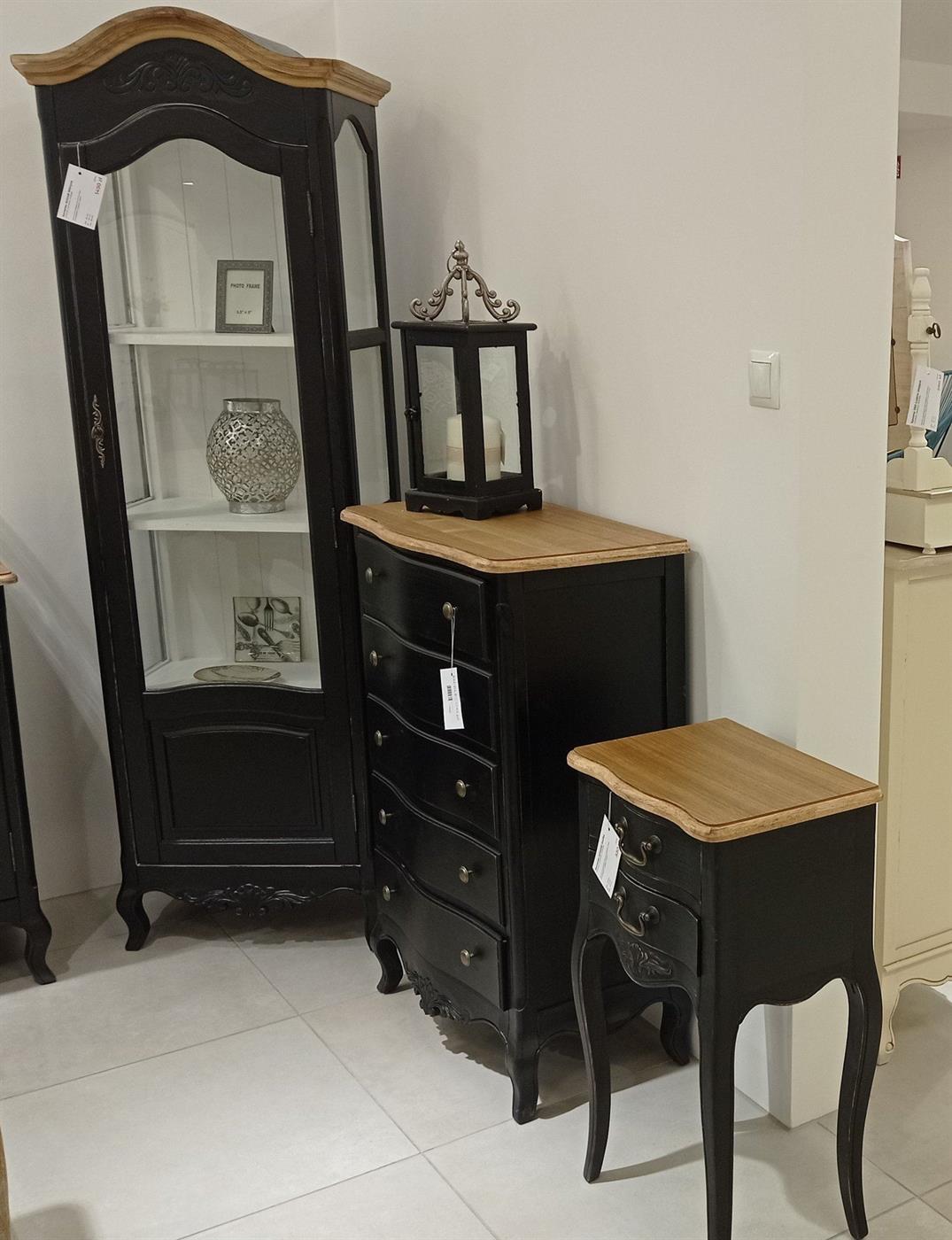 Sorrento SO025 Bedside table Collections \ Sorrento Furniture