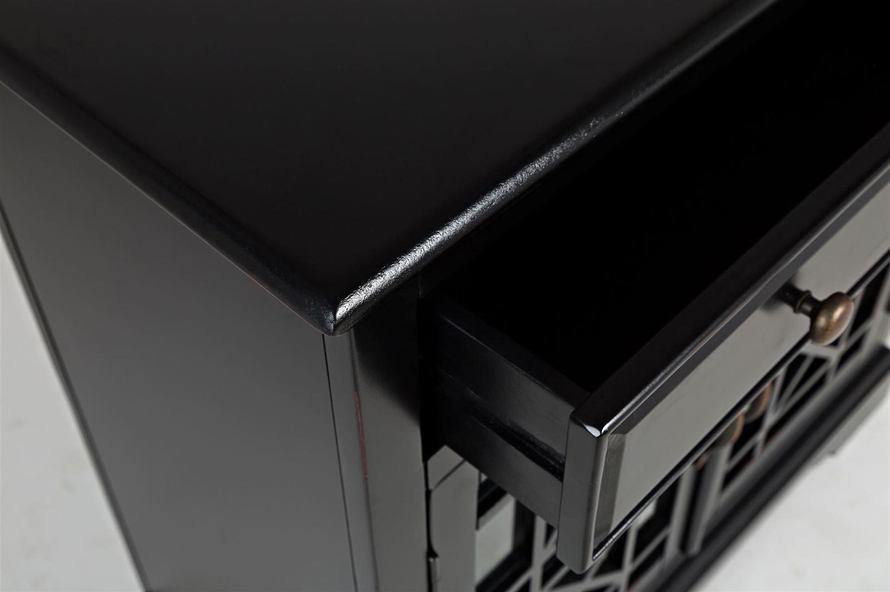 Avola AV275-32 Sideboard