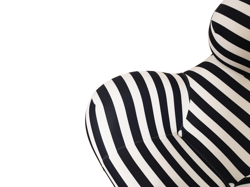 Nua N31-5 Fotel z podnóżkiem