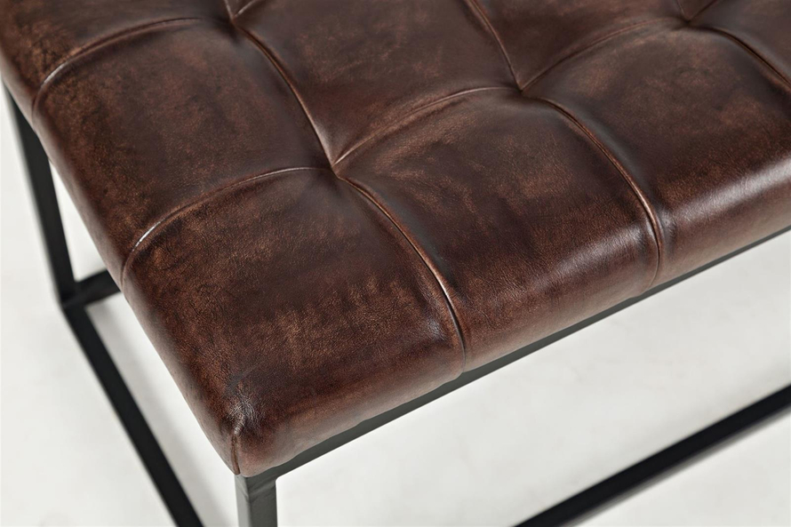 Avola AV1730-78 Upholesterd ottoman