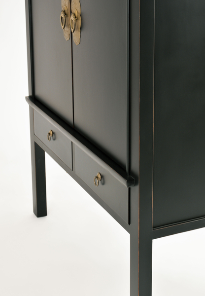 Hamilton HT08 Wardrobe