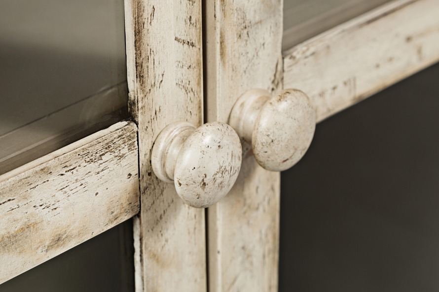 Avola AV1610-32 Highboard