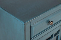 Avola AV175-32 Sideboard